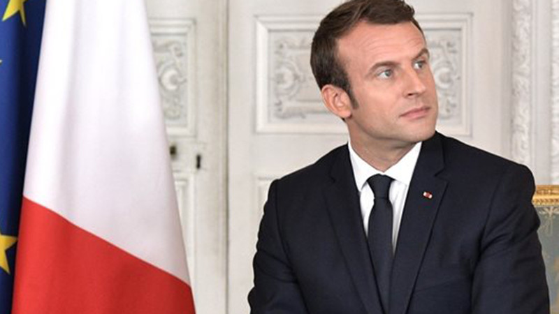 Френският президент Еманюел Макрон промулгира вчера новия закон за имиграцията,