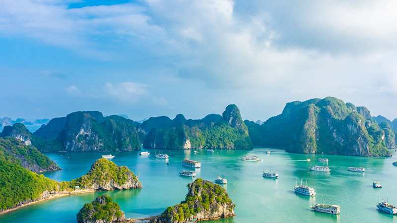Само за месец над 1,5 милиона чуждестранни туристи са посетили Виетнам