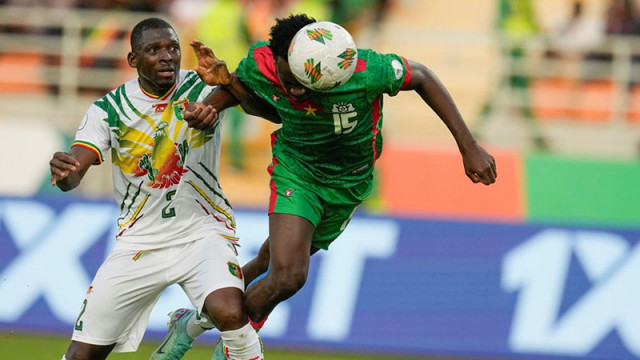 Два бързи гола в двете полувремена донесоха успеха над Буркина