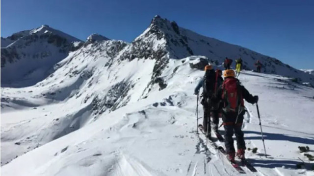 Планинската спасителна служба: Има повишена опасност от лавини