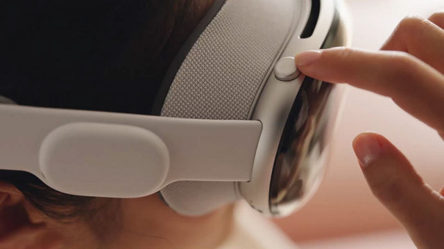VR очилата на Apple струват 3500 долара а функционалността им
