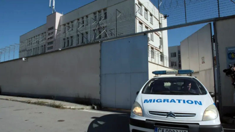 Агенцията за бежанците: Австрия ни трансферира 18 души по договор