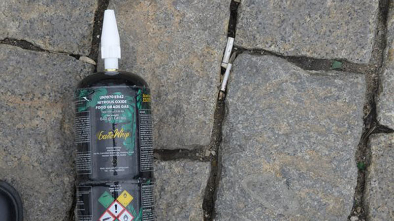 При новите синтетични дроги привикването с тях и придобиването на