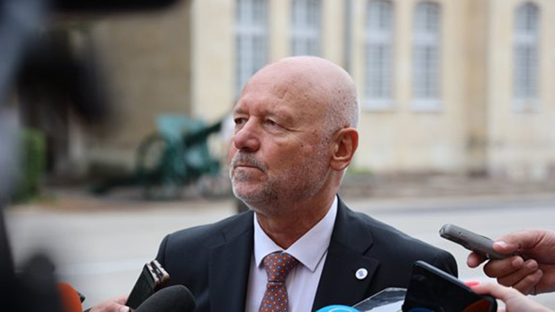 Тодор Тагарев: Постоянно анализираме с какво може да помогнем на Украйна