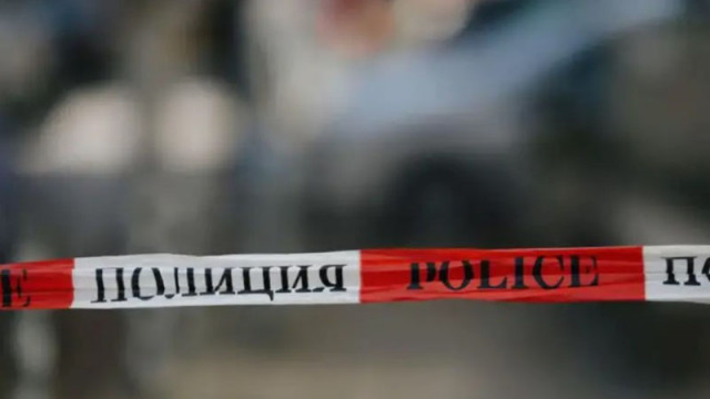 Намериха тяло на мъж в подлез в София съобщиха от