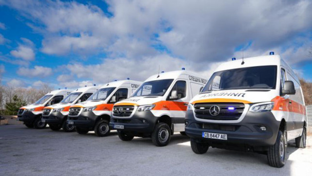 Нова високопроходима линейка получи спешната помощ във Варна
