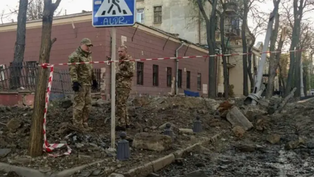 Руските сили атакуваха с дронове тази нощ украинските градове Харков
