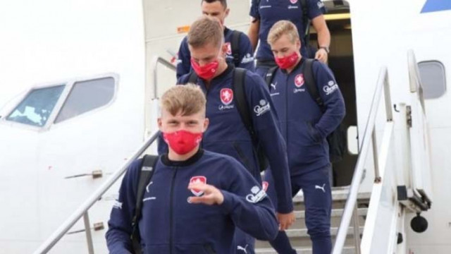 УЕФА отсече: Чехия - Шотландия ще се играе по план