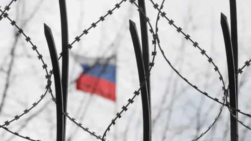 „Политико“: Френските войски се подготвят за конфликт срещу Русия