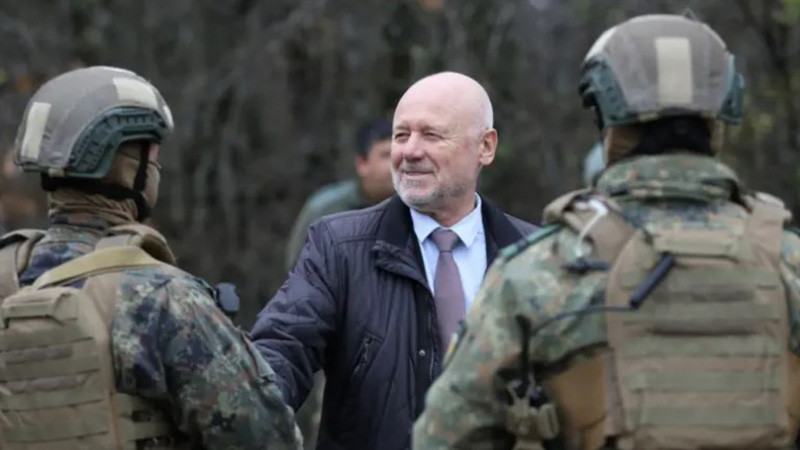 Министър Тагарев се отчита за свършеното през мандата