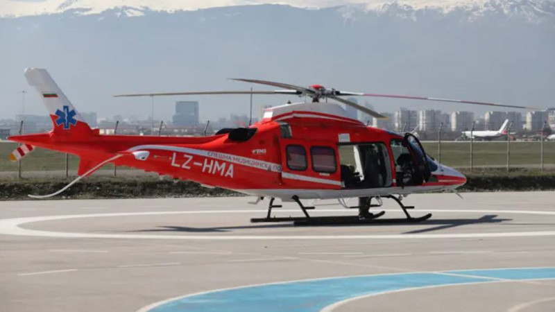 Първи тест: Хеликоптерът за спешна помощ с полет до „Св. Екатерина“ и обратно