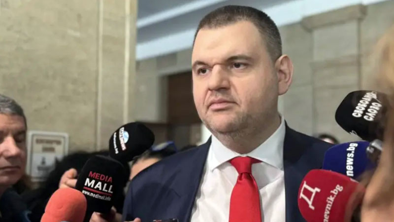 Трябва да направят правителство, не мога да разбера всички тези