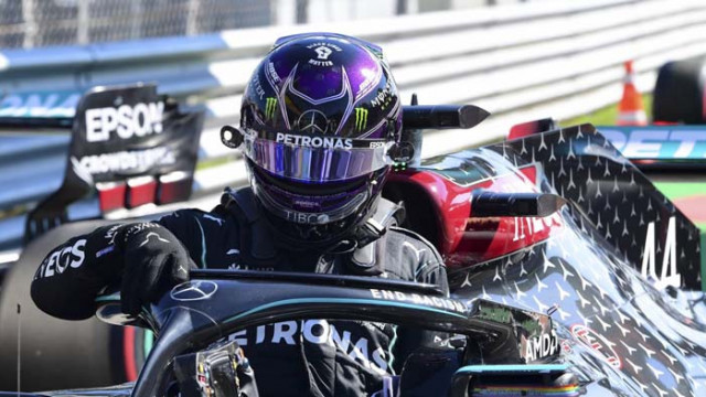 Хамилтън с полпозишън и рекорд на “Монца”