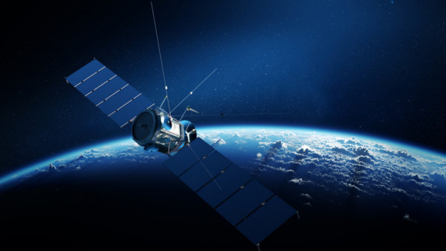 Русия се закани на шпионските сателити на SpaceX