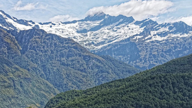 Проучване на снежната линия в Нова Зеландия показа че ледниците