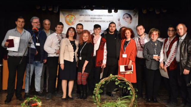 Варна посреща 380 млади фолклорни певци, инструменталисти и оркестри за ДНФК „Диньо Маринов“
