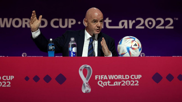 Световната федерация по футбол ФИФА и Европейската централа УЕФА изпратиха