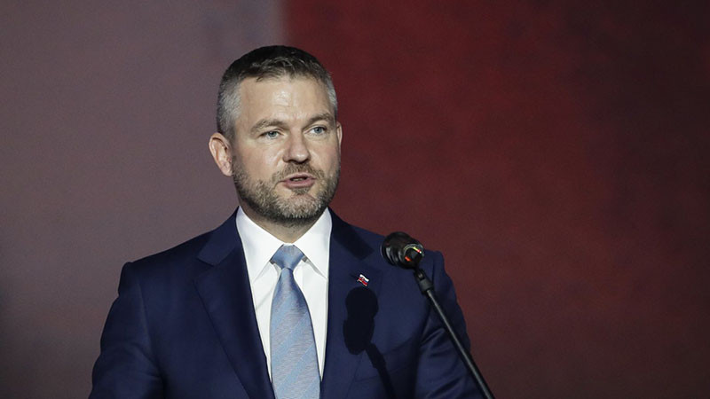 Новият президент на Словакия - бивш премиер, ерген, страстен почитател на автомобилите