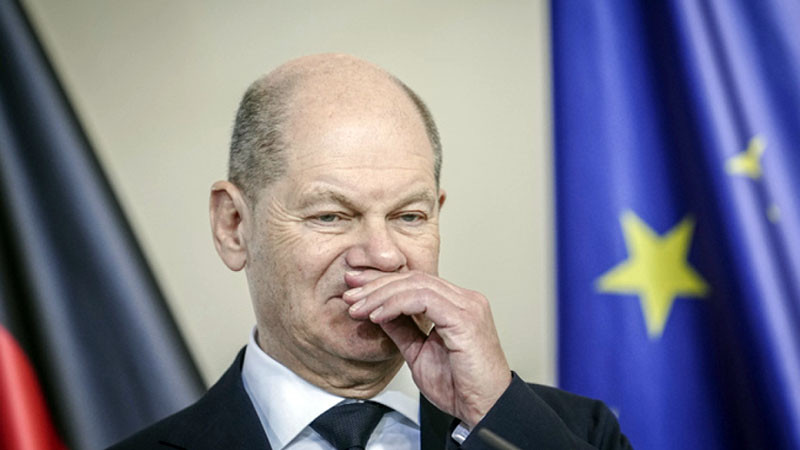 Шолц увери китайски студенти, че не всички в Германия пушат трева