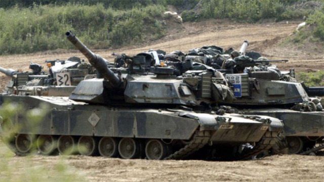 AP: Украинските сили спряха да използват танкове "Abrams" заради уязвимостта им от руски дронове