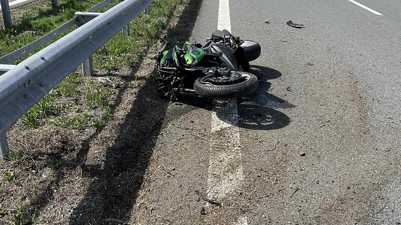 Мотоциклетист е загинал в Лясковец след удар в лек автомобил,