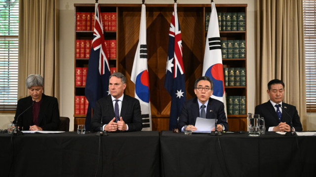 Южна Корея обсъжда присъединяване към AUKUS