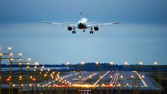 Регулаторните органи на ЕС започнаха разследване на 20 авиокомпании във