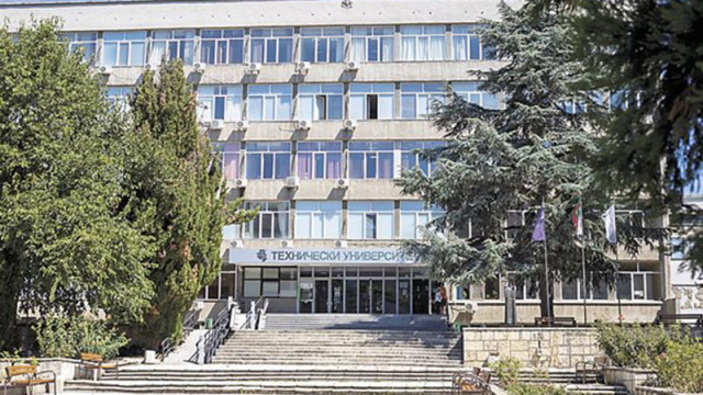 Дипломира се Випуск 2023 на Технически университет – Варна