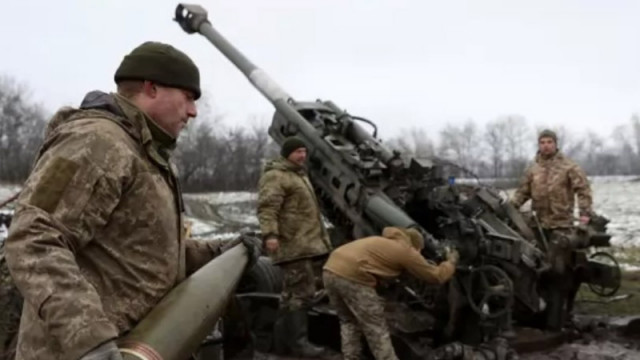 Украйна е в неизгодно положение в защитата си срещу руските