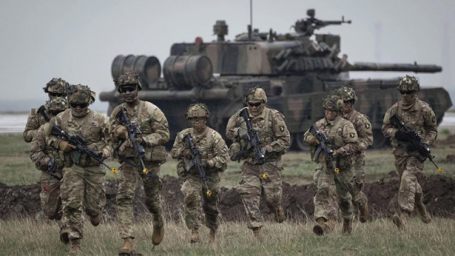 „Ню Йорк Таймс“: НАТО е на път да изпрати войници в Украйна