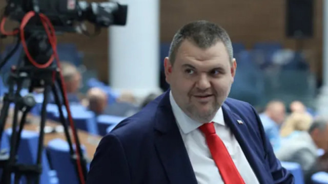 Пеевски: Ако Борисов реши да управлява с ПП-ДБ нека знае, че носят зестра - каруца с много кеш