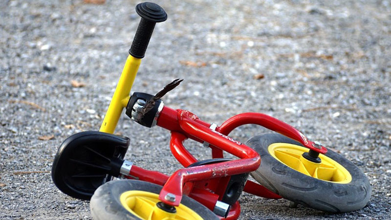 50-годишна шофьорка блъсна 8-годишно дете с колело в Попово, съобщиха