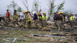 Мощно торнадо срина град в Айова, има убити и ранени (СНИМКИ)