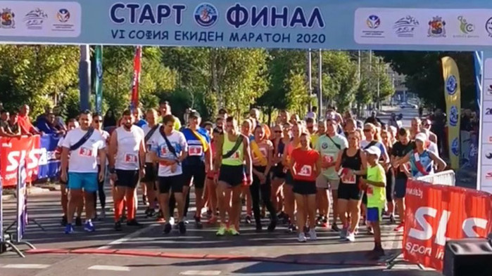 Нов рекорд за победата на щафетния маратон Екиден