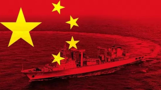 Китай подготвя армада от фериботи и граждански плавателни съдове за