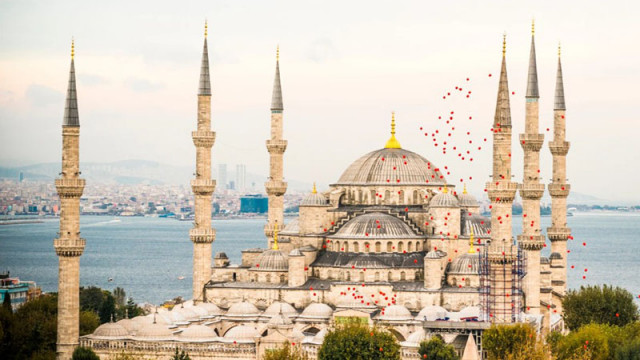 Деветдневна ваканция в Турция заради Курбан байрам