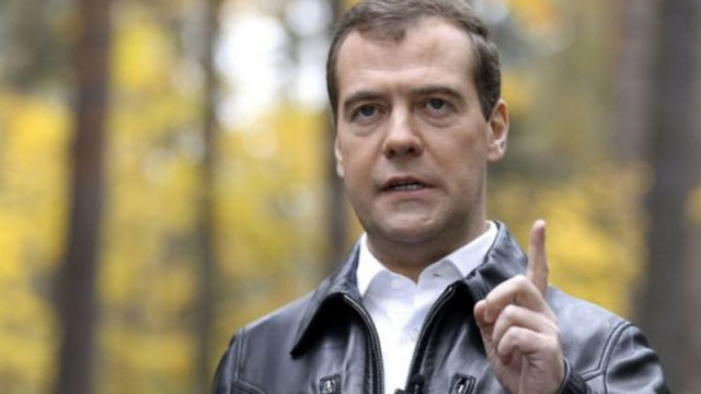 Дмитрий Медведев след санкциите: Ще превърнем в безумен кошмар живота на Запада