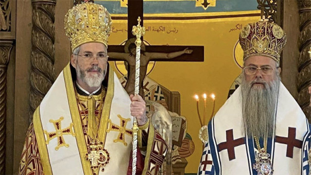 Митрополитите Николай и Антоний отслужиха първата света литургия на български език в Дубай