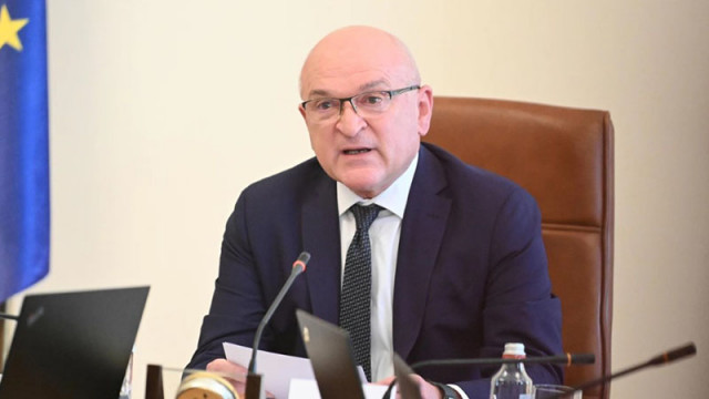 Премиерът Главчев: Очакваното мнозинство в ЕП е добър пример за българския парламент