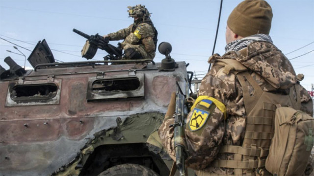 Десетки хиляди украински мъже избягват наборната служба поради нежеланието си