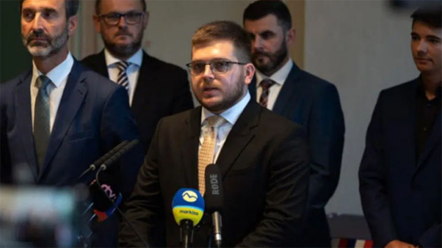 В Словакия ще съдят бившия премиер и министъра на отбраната заради подарените изтребители на Украйна
