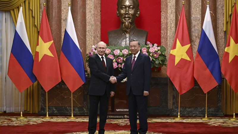 Русия предлага помощ на Виетнам за разработването на ядрени електроцентрали