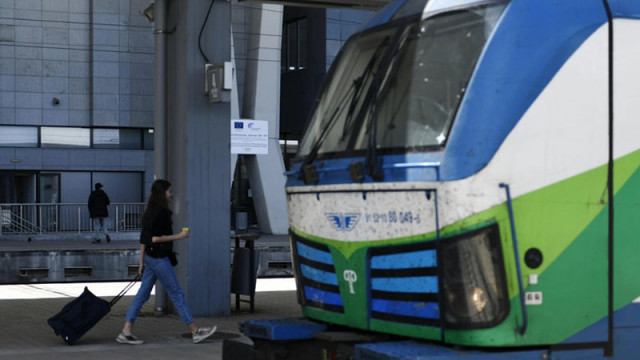 БДЖ увеличава броя на влаковете София-Бургас
