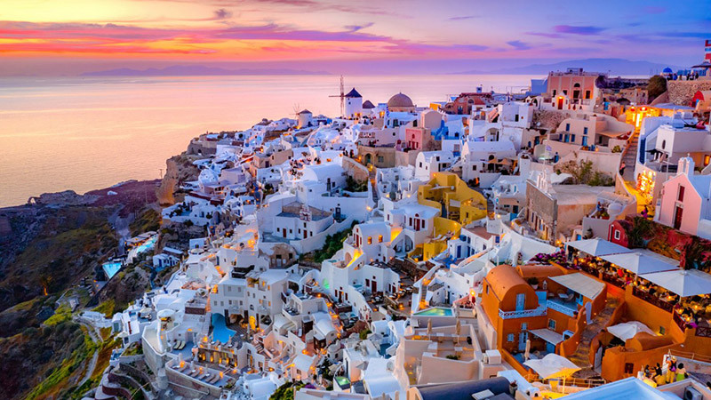 И Гърция въвежда лимит за наемане на апартаменти от туристи