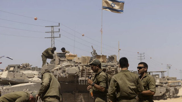 Израелската армия съобщи снощи че 18 нейни войници са били