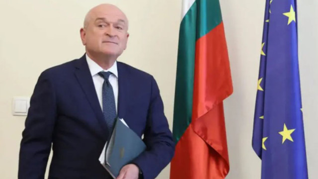 Отчетът "Главчев": Кабинетът изпълни успешно основната си задача - организира честни избори