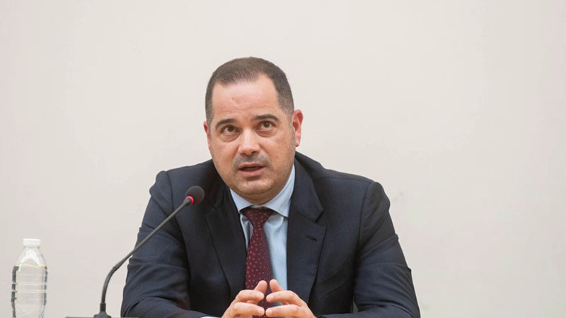 Министър Калин Стоянов за пожарите: Апелирам към гражданите за повече разум и отговорност