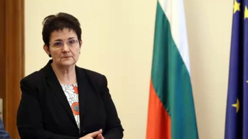 Министър Петкова: Законът за въвеждане на еврото е приет от МС и изпратен в Народното събрание