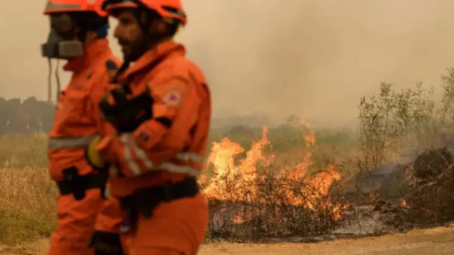 Продължава борбата с пожарите в Северна Гърция