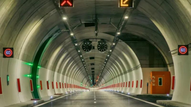 Лудост: Джигит премина с над 230 км/ч в тунела „Железница”